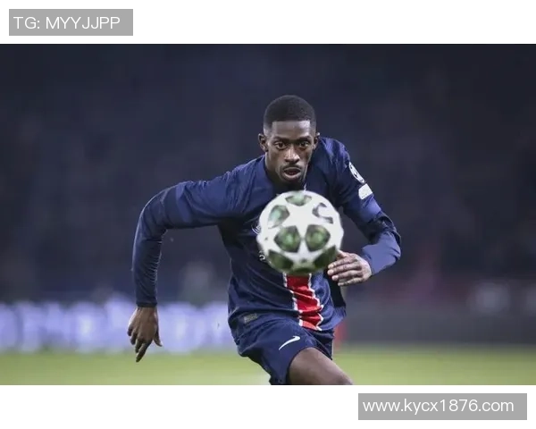 足球运动员球星闪耀瞬间解析：从顶级联赛到全球舞台的辉煌成就与影响力